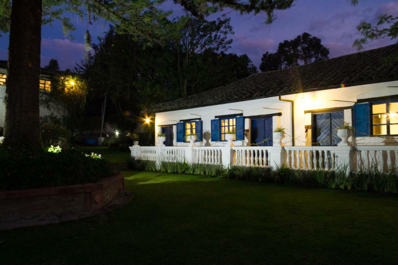Hotel Boutique Casa De Hacienda Su Merced Puembo Exterior photo